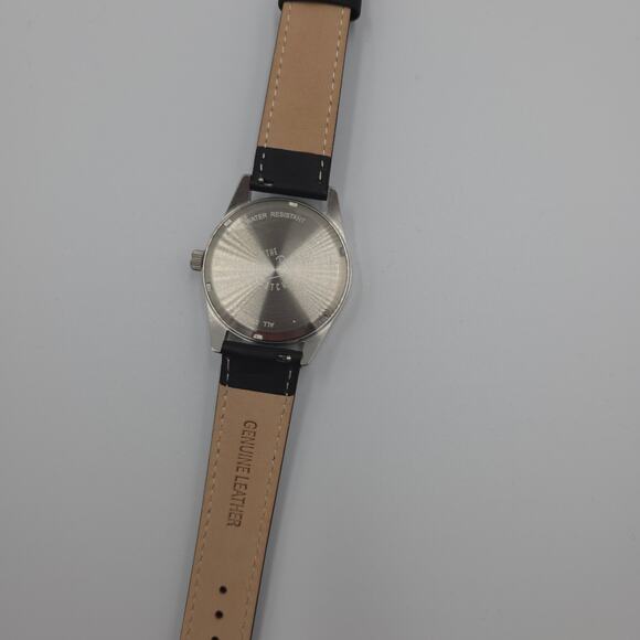 Blue Classic Watch The Beyond Boring Watch Company in Blue Classic Watch Black Leather 39mm